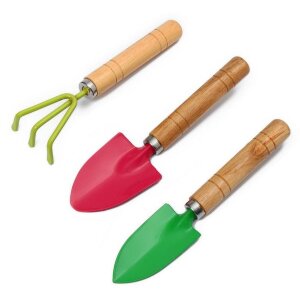 Набор садового инструмента: рыхлитель, совок, грабли